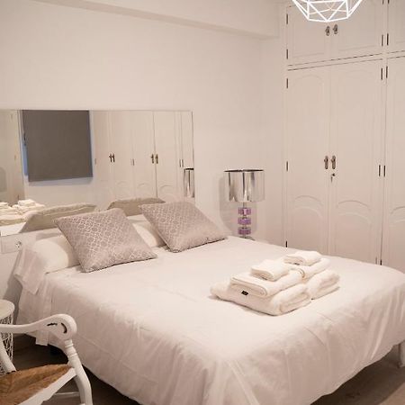 Apartamento Turistico Calle San Basilio 6 Patios กอร์โดบา ภายนอก รูปภาพ